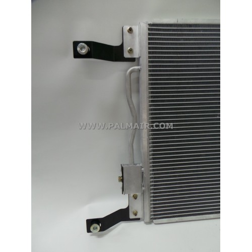 FREIGHTLINER '04 CONDENSER