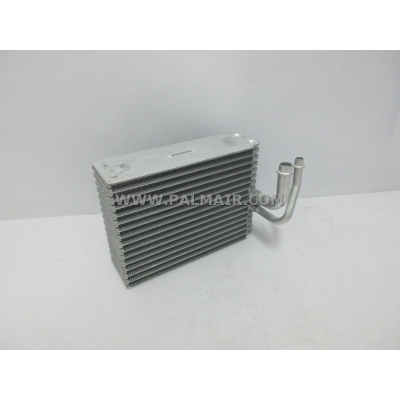 AUDI Q7 '07 REAR COOLING COIL