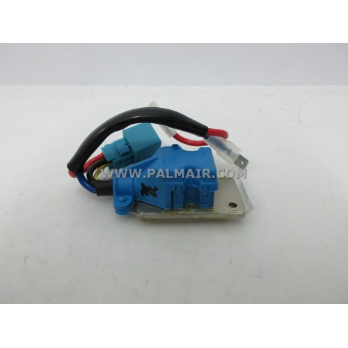 MERCEDES W140 REGULATOR