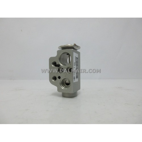 AUDI Q7 '07 REAR BLOCK VALVE