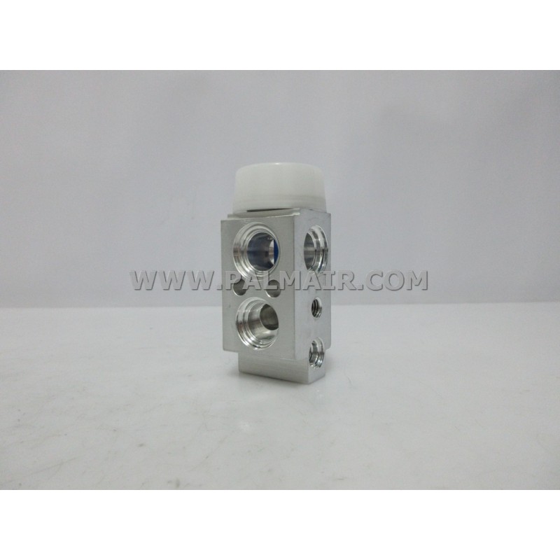 HYUNDAI ELANTRA '11 BLOCK VALVE