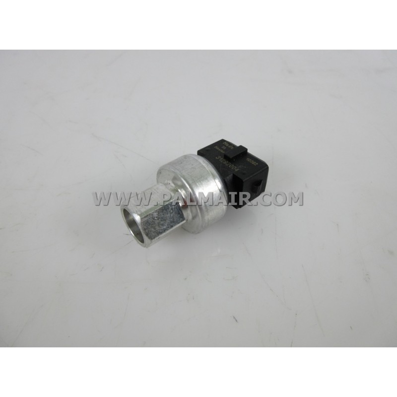 VOLVO PRESSURE SWITCH