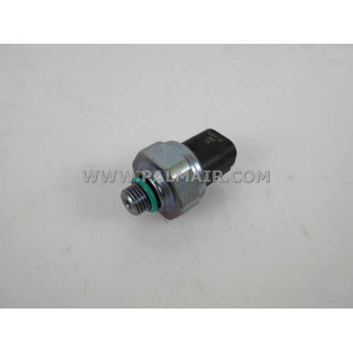 MERCEDES PRESSURE SWITCH