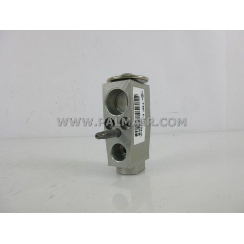 AUDI A8 BLOCK VALVE