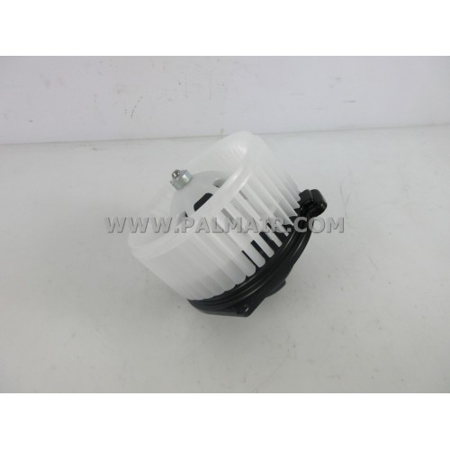 TOYOTA HIACE '12 REAR BLOWER MOTOR