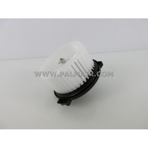 TOYOTA WISH ' 03 BLOWER MOTOR
