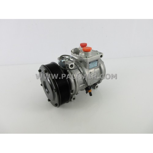 JOHN DEERE COMPRESSOR