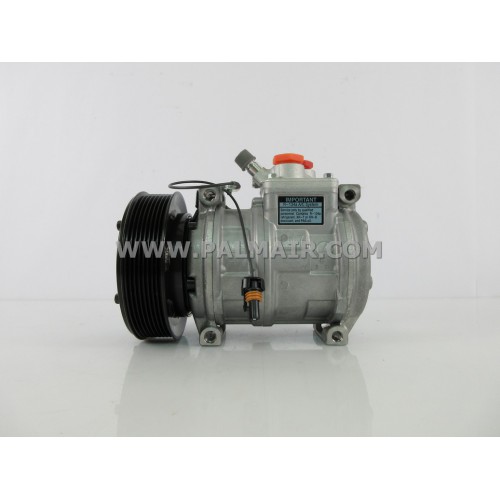 JOHN DEERE COMPRESSOR