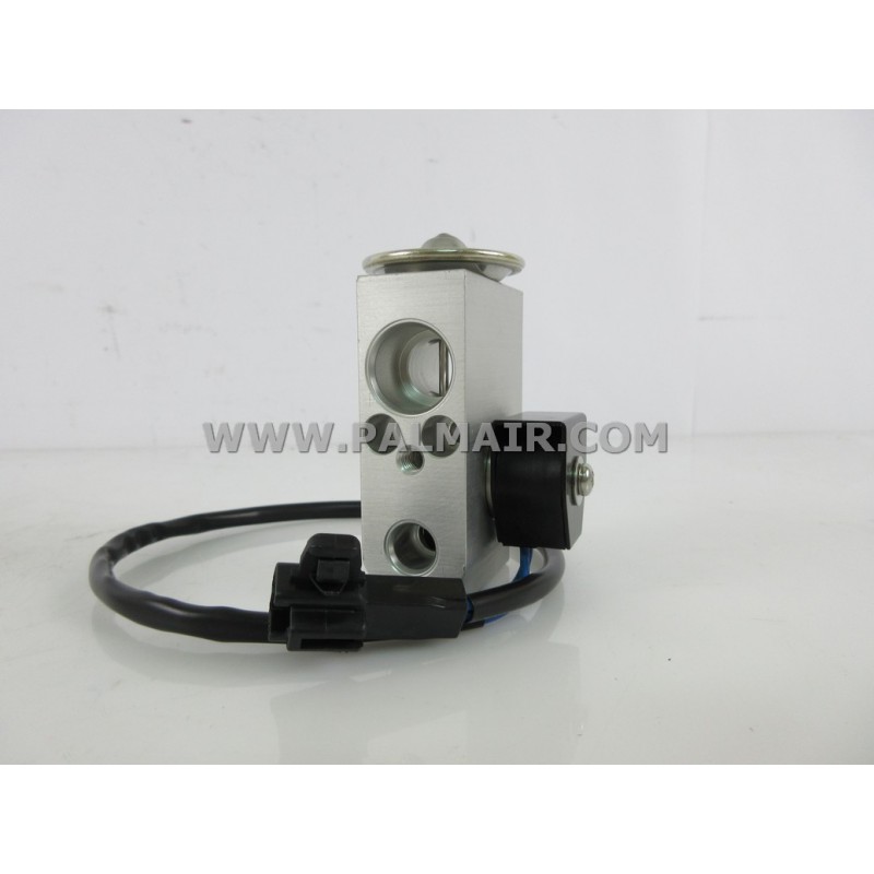 LANDROVER VOGUE '13 BLOCK VALVE -REAR