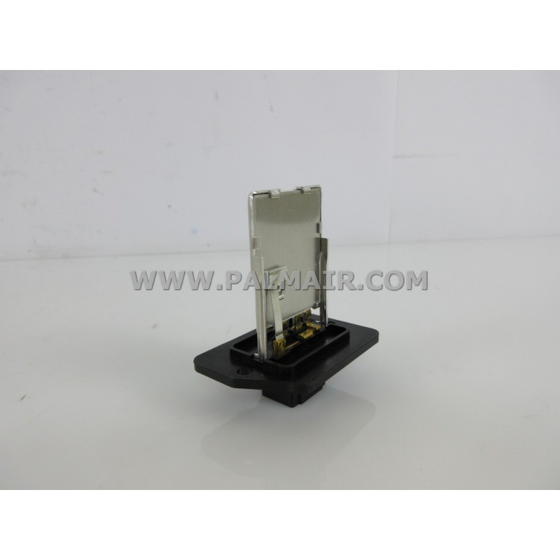 KIA SORENTO '10 REGULATOR