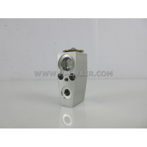 MERCEDES W206 '22 BLOCK VALVE