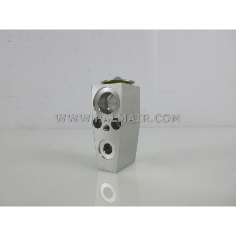 MERCEDES W206 '22 BLOCK VALVE