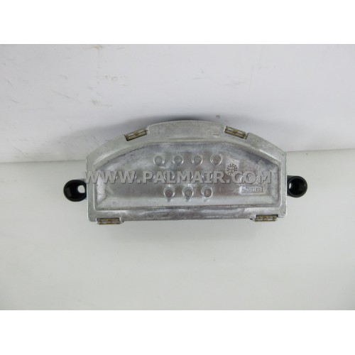 MERCEDES W447 '14 REGULATOR