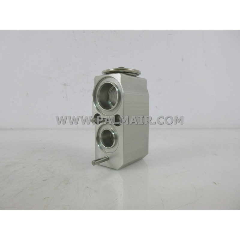 VOLVO XC90 '15 BLOCK VALVE