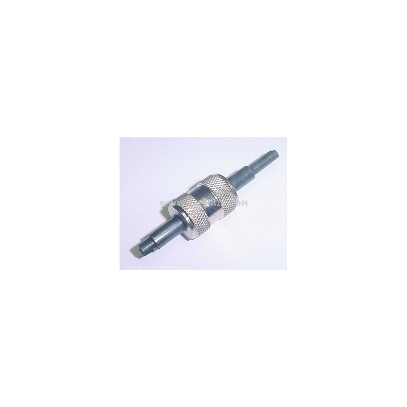 VALVE CORE OPENER